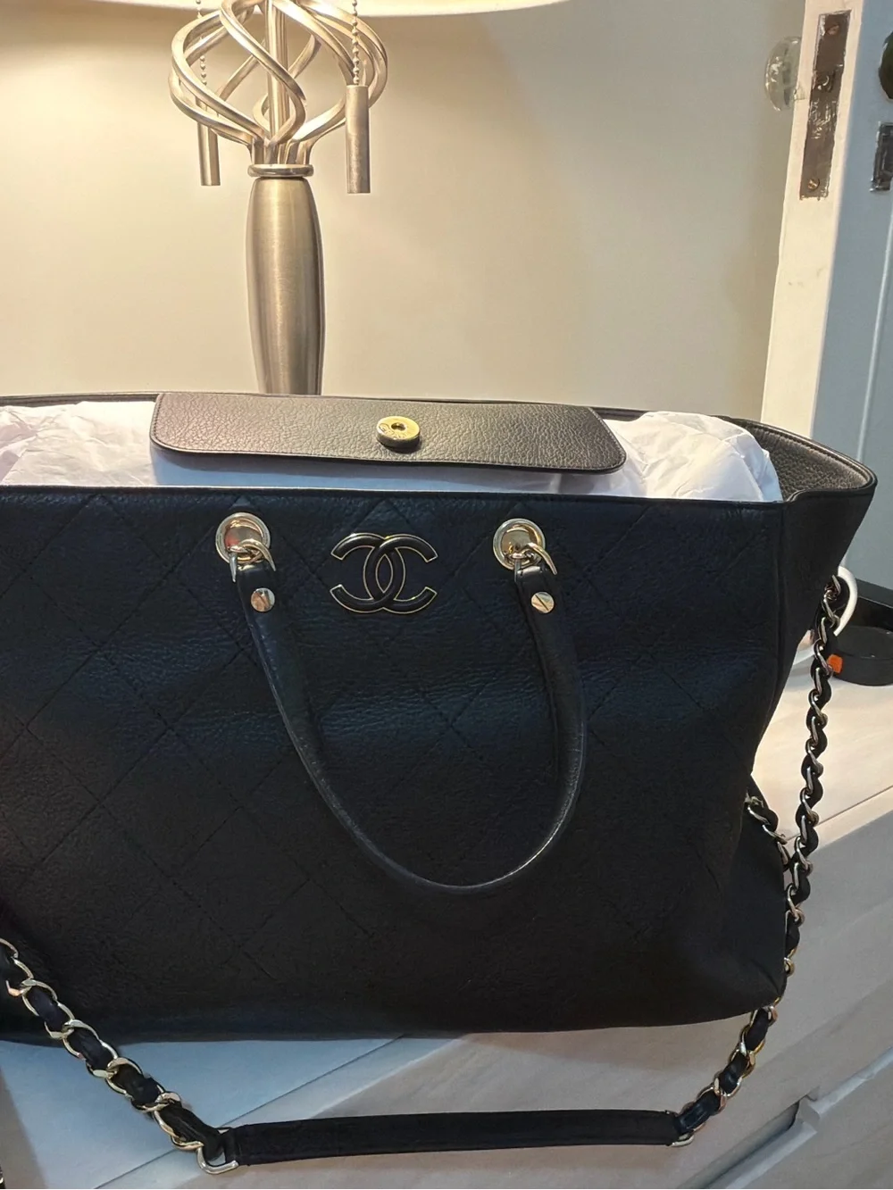 Black Chanel Large Bullskin Stitched Tote Satchel - Excellent condition